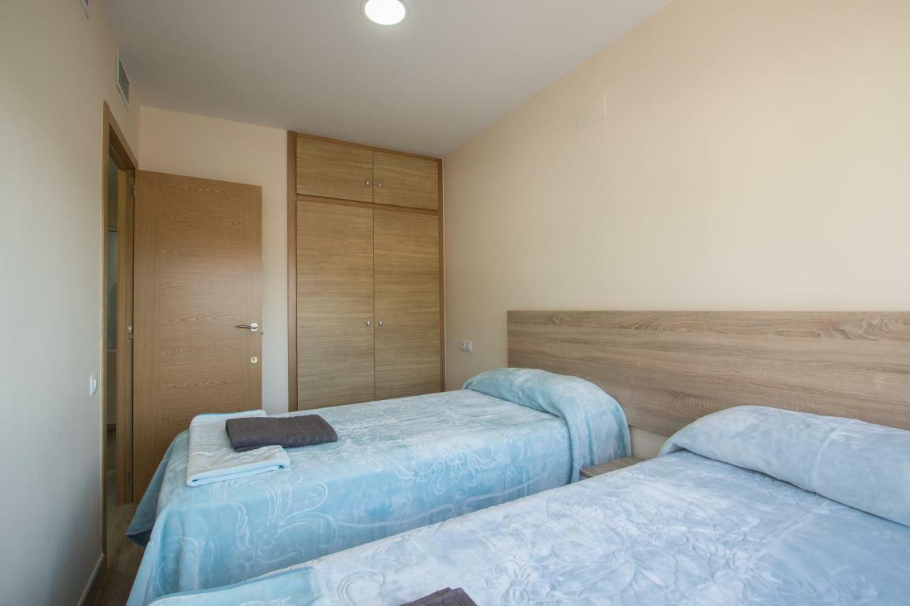 Beach, City Center And Entertainment Alicante Bagian luar foto