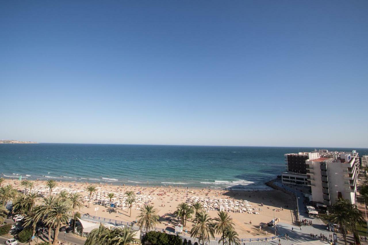 Beach, City Center And Entertainment Alicante Bagian luar foto