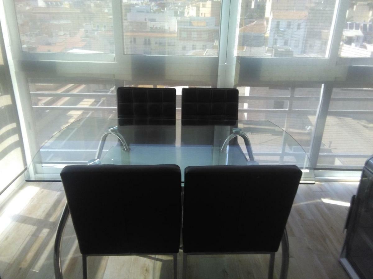 Beach, City Center And Entertainment Alicante Bagian luar foto